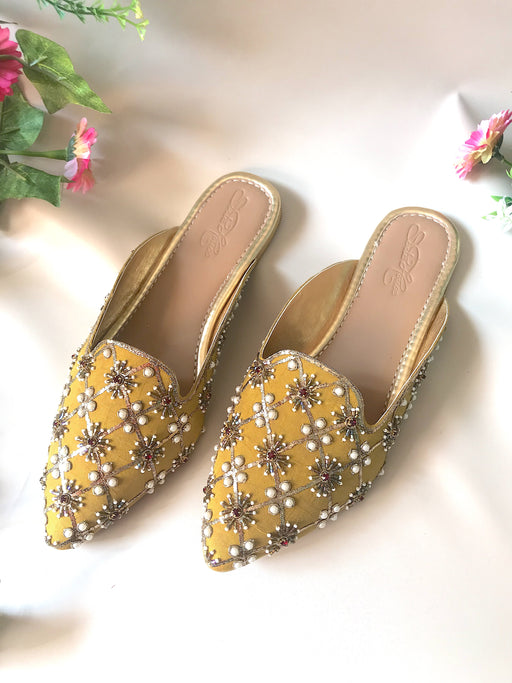 Yellow Nakshi by Sole House - Local Option