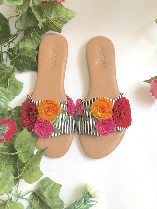 Parisian Flats by Sole House - Local Option