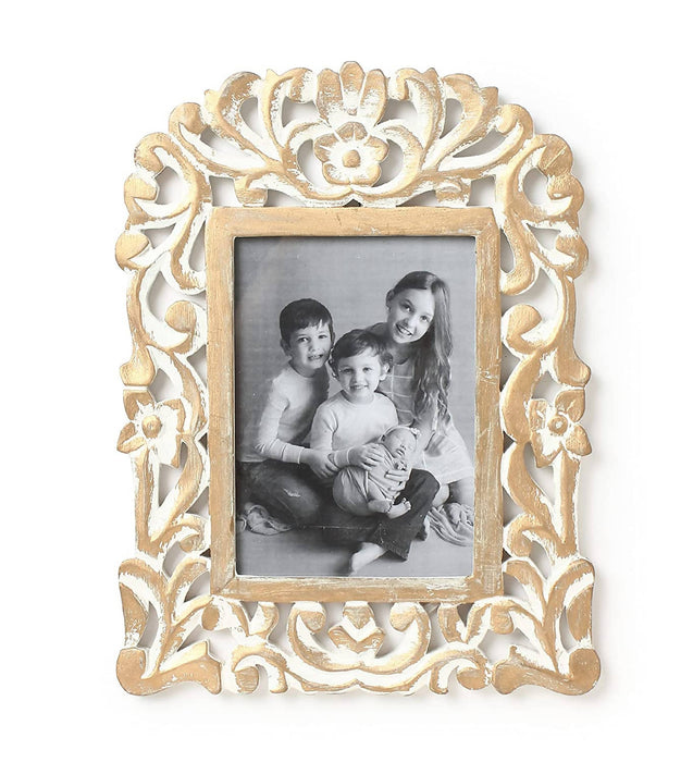 Yatha Single Table Top Wooden Carved Rectangle Photo Frame in White and Gold Color (Photo Size : 5 X 7 INCH)
