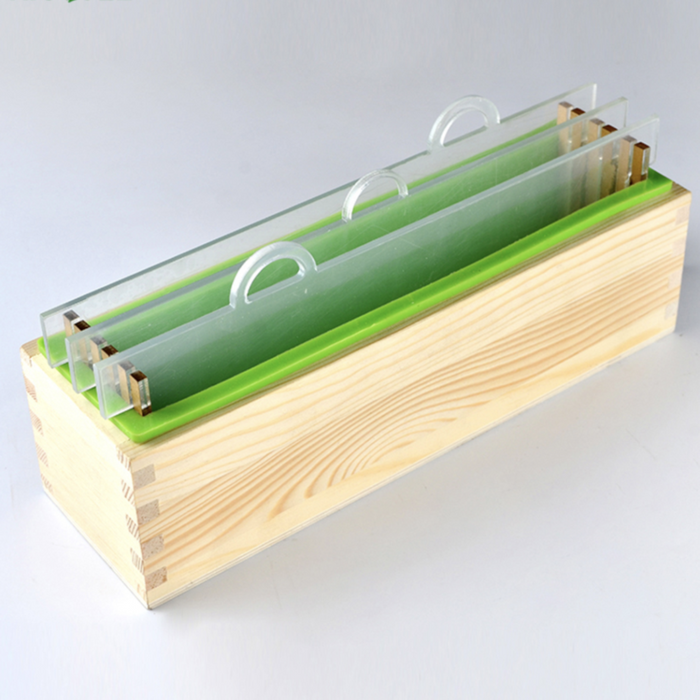 Silicone Liner/Loaf Mould with Rectangular Wooden Box with Acrylic Divider (PUR1015-02) - Local Option